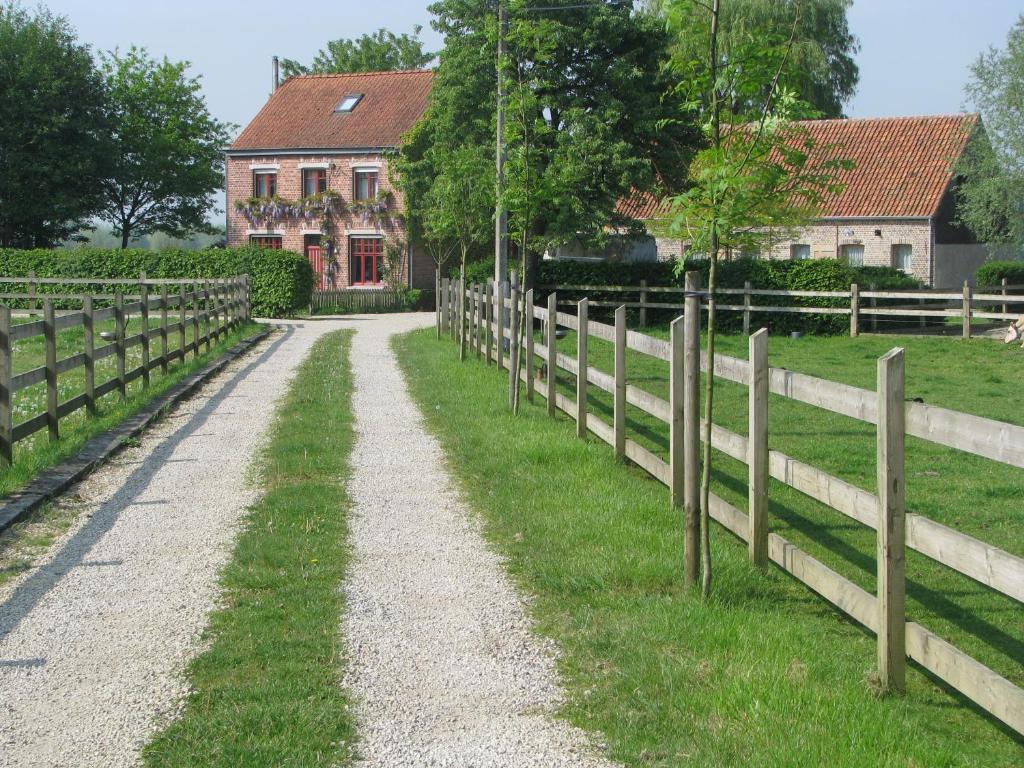 B&B Le Plat Pays Oostkamp-Brugge Exterior foto